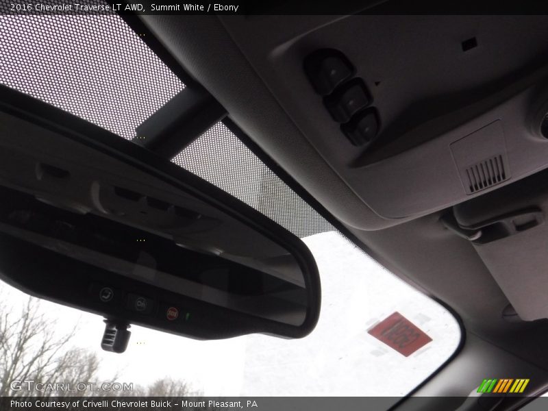 Summit White / Ebony 2016 Chevrolet Traverse LT AWD