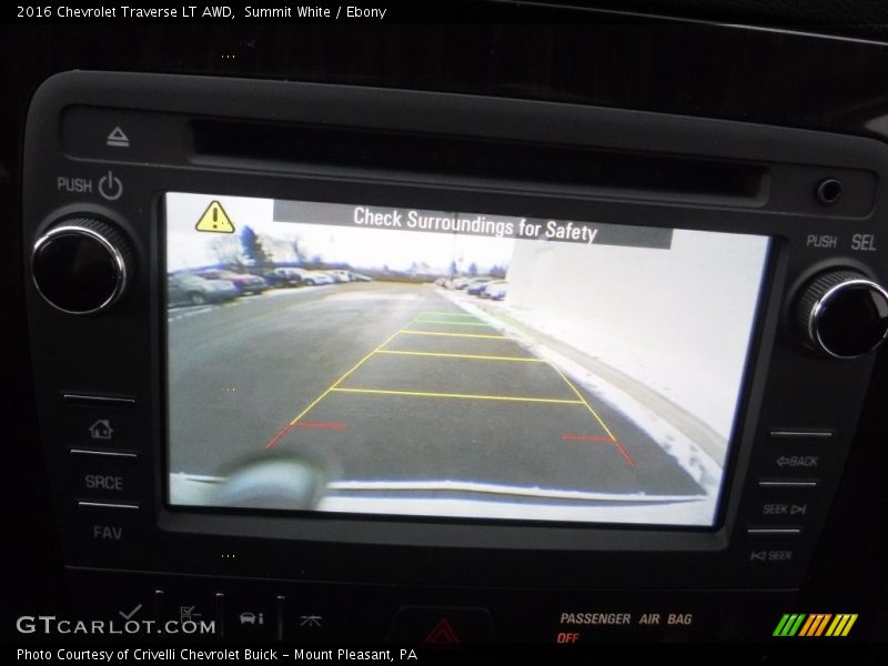 Summit White / Ebony 2016 Chevrolet Traverse LT AWD