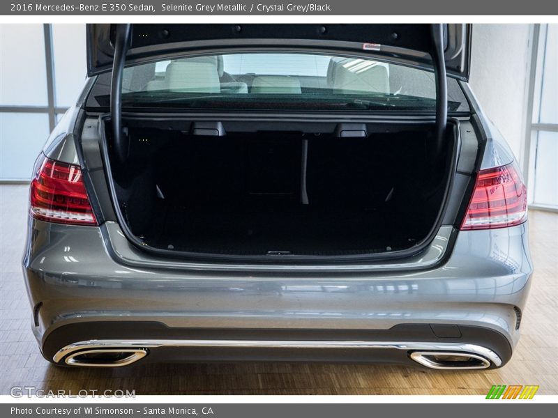 Selenite Grey Metallic / Crystal Grey/Black 2016 Mercedes-Benz E 350 Sedan