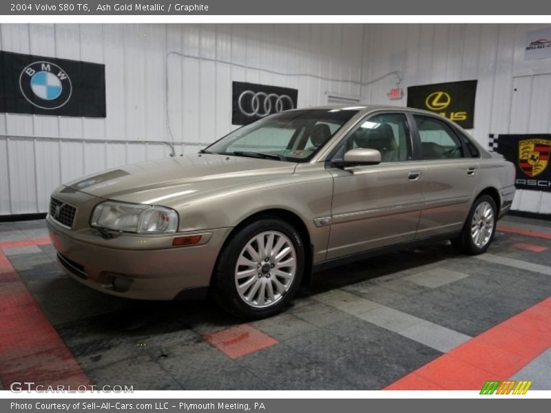 Ash Gold Metallic / Graphite 2004 Volvo S80 T6