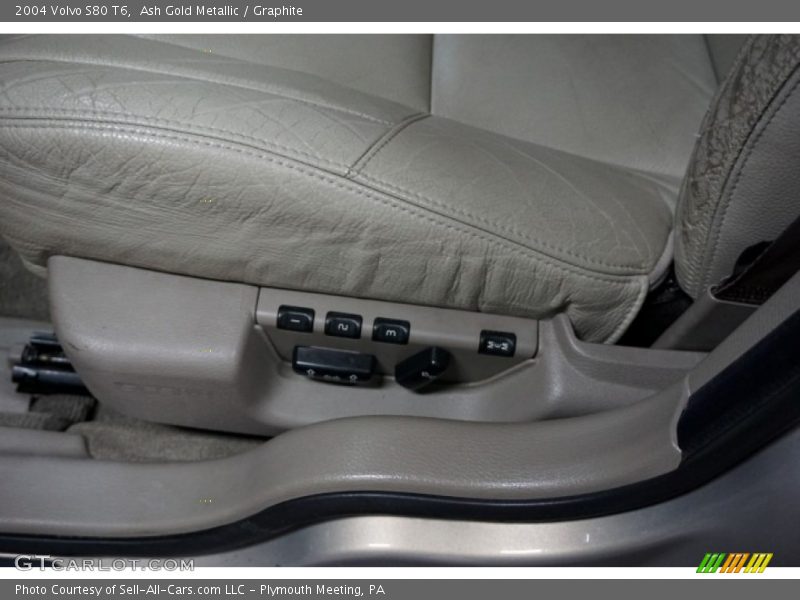 Ash Gold Metallic / Graphite 2004 Volvo S80 T6