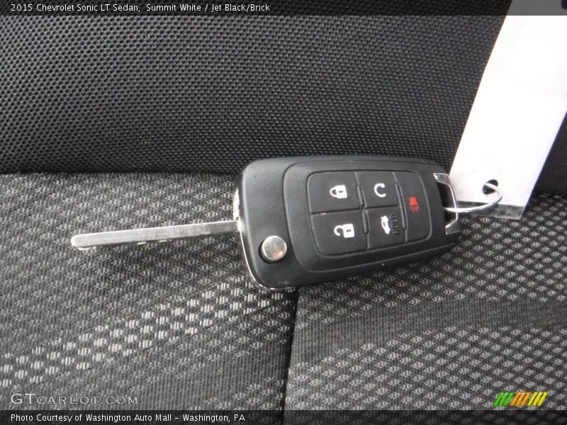 Summit White / Jet Black/Brick 2015 Chevrolet Sonic LT Sedan