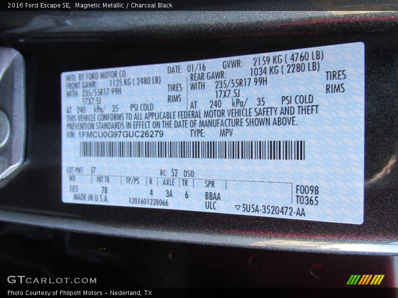 Magnetic Metallic / Charcoal Black 2016 Ford Escape SE