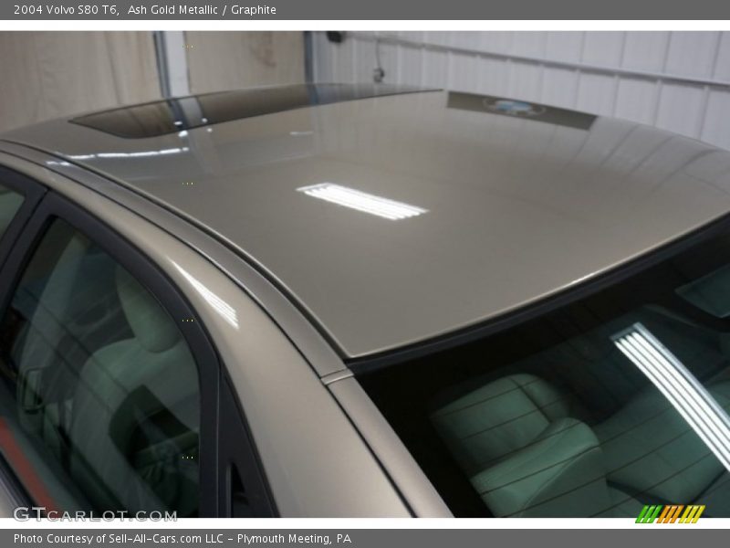 Ash Gold Metallic / Graphite 2004 Volvo S80 T6