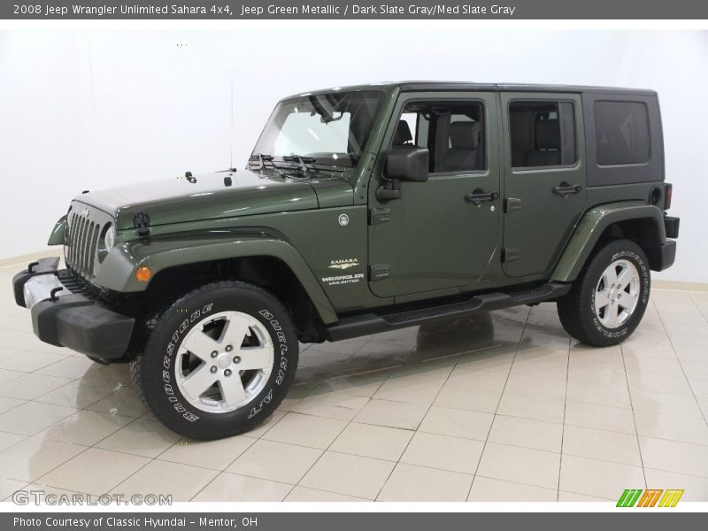 Front 3/4 View of 2008 Wrangler Unlimited Sahara 4x4