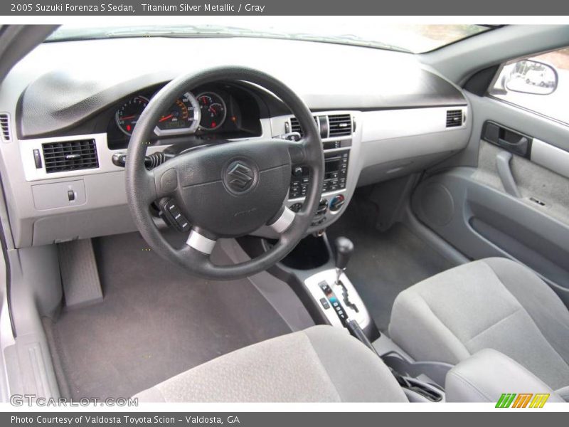 Titanium Silver Metallic / Gray 2005 Suzuki Forenza S Sedan