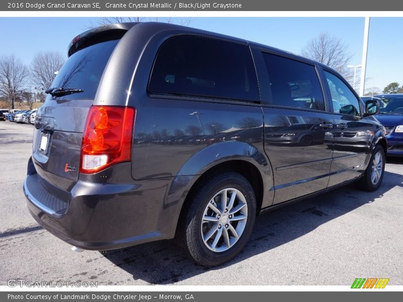 Granite Crystal Metallic / Black/Light Graystone 2016 Dodge Grand Caravan SE