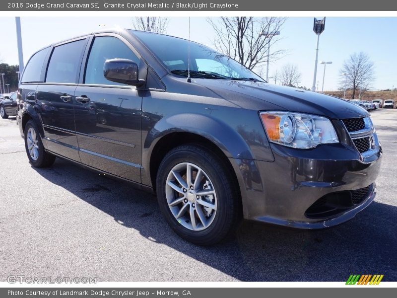 Granite Crystal Metallic / Black/Light Graystone 2016 Dodge Grand Caravan SE