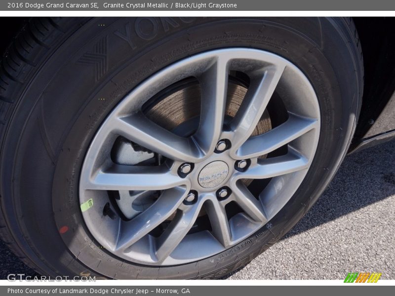 Granite Crystal Metallic / Black/Light Graystone 2016 Dodge Grand Caravan SE