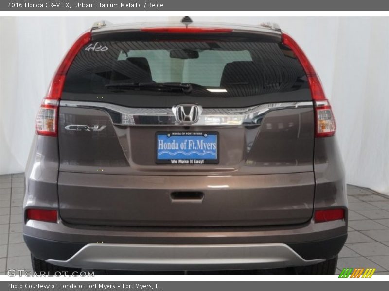 Urban Titanium Metallic / Beige 2016 Honda CR-V EX