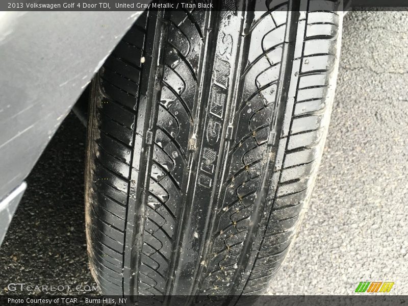 United Gray Metallic / Titan Black 2013 Volkswagen Golf 4 Door TDI