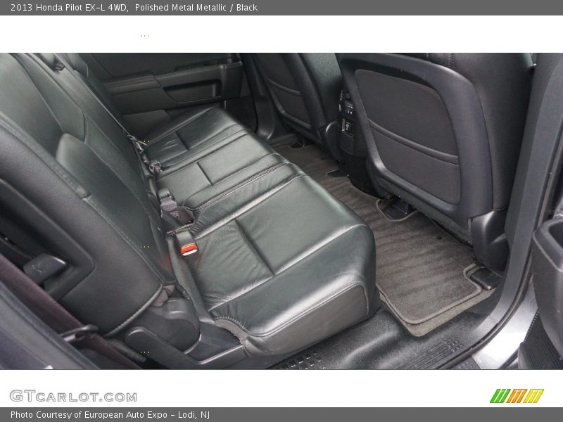 Polished Metal Metallic / Black 2013 Honda Pilot EX-L 4WD