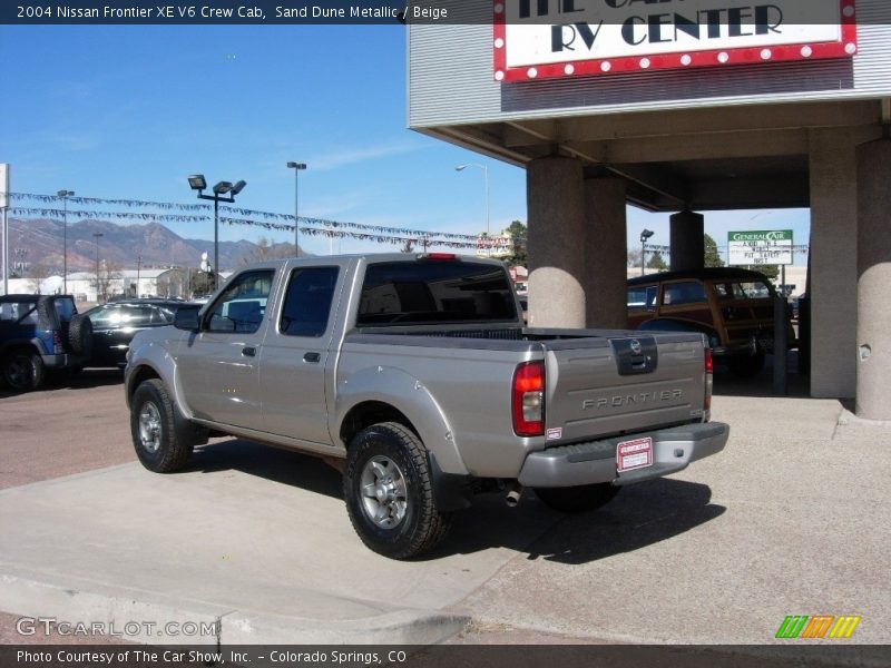Sand Dune Metallic / Beige 2004 Nissan Frontier XE V6 Crew Cab