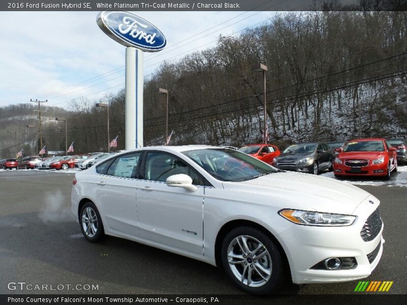 White Platinum Tri-Coat Metallic / Charcoal Black 2016 Ford Fusion Hybrid SE