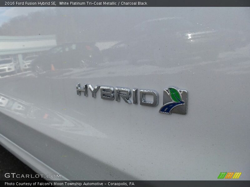 White Platinum Tri-Coat Metallic / Charcoal Black 2016 Ford Fusion Hybrid SE