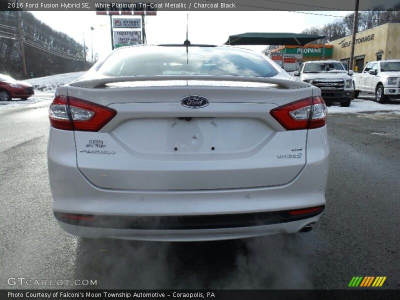 White Platinum Tri-Coat Metallic / Charcoal Black 2016 Ford Fusion Hybrid SE