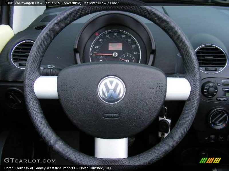 Mellow Yellow / Black 2006 Volkswagen New Beetle 2.5 Convertible
