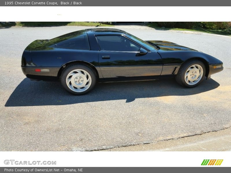Black / Black 1995 Chevrolet Corvette Coupe