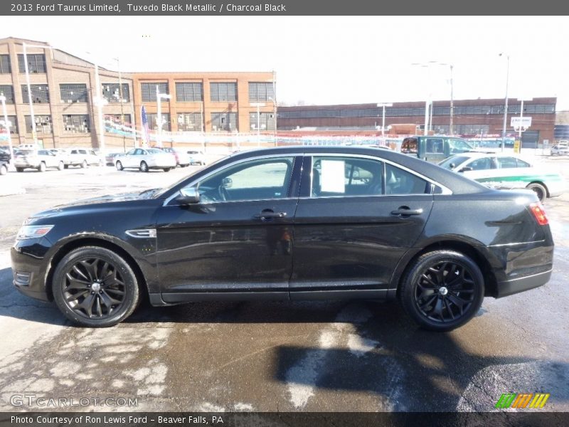 Tuxedo Black Metallic / Charcoal Black 2013 Ford Taurus Limited