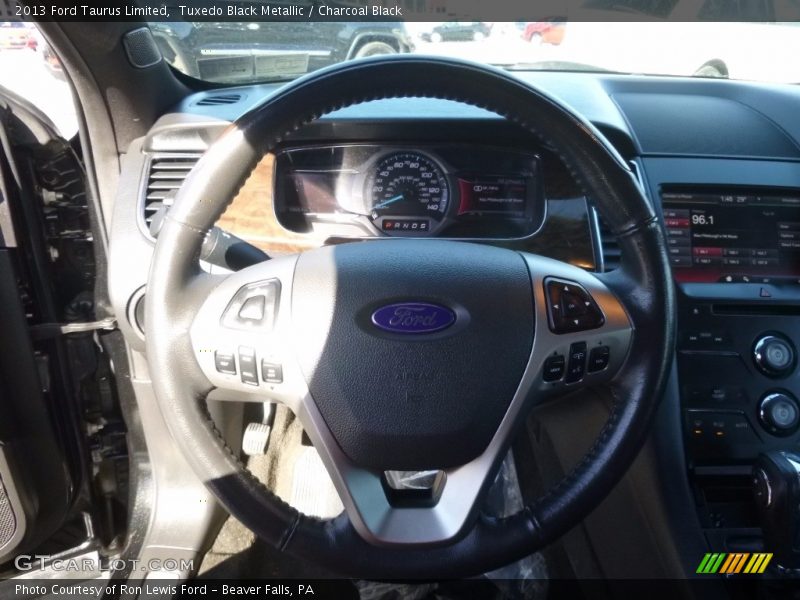 Tuxedo Black Metallic / Charcoal Black 2013 Ford Taurus Limited