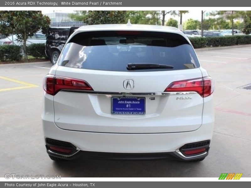 White Diamond Pearl / Parchment 2016 Acura RDX Technology