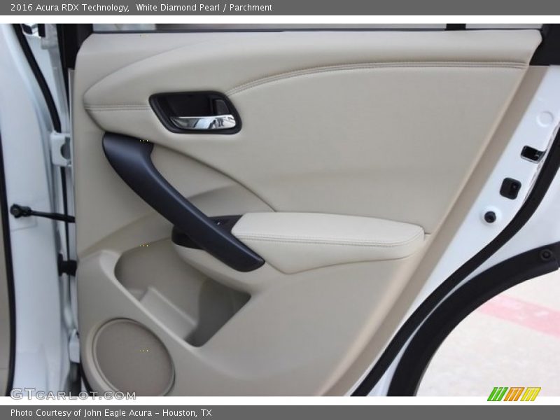 White Diamond Pearl / Parchment 2016 Acura RDX Technology