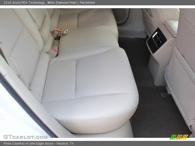 White Diamond Pearl / Parchment 2016 Acura RDX Technology