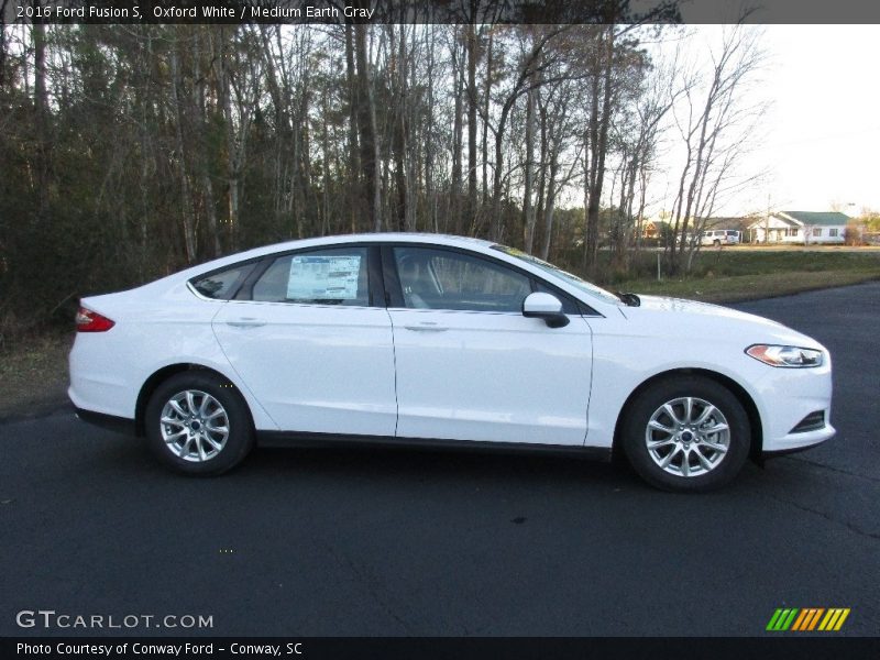 Oxford White / Medium Earth Gray 2016 Ford Fusion S