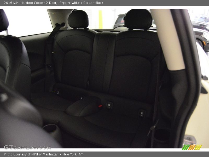 Pepper White / Carbon Black 2016 Mini Hardtop Cooper 2 Door