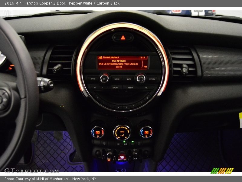 Pepper White / Carbon Black 2016 Mini Hardtop Cooper 2 Door