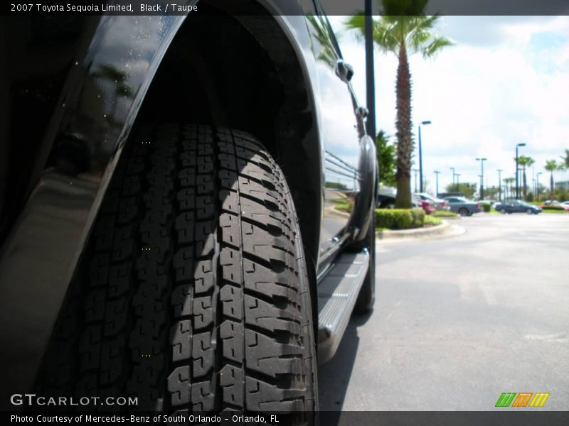 Black / Taupe 2007 Toyota Sequoia Limited