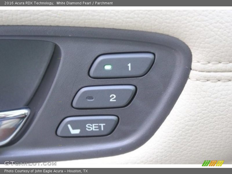White Diamond Pearl / Parchment 2016 Acura RDX Technology