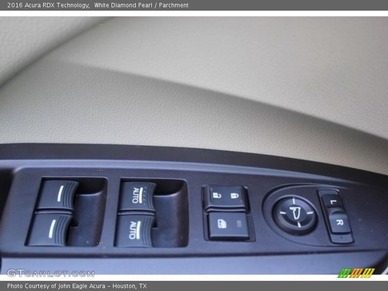 White Diamond Pearl / Parchment 2016 Acura RDX Technology
