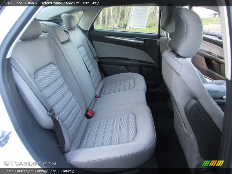 Oxford White / Medium Earth Gray 2016 Ford Fusion S