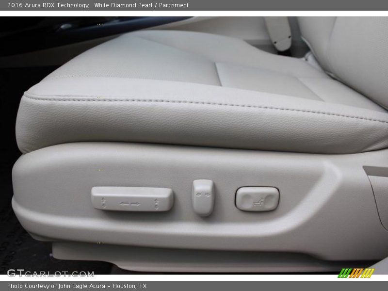White Diamond Pearl / Parchment 2016 Acura RDX Technology