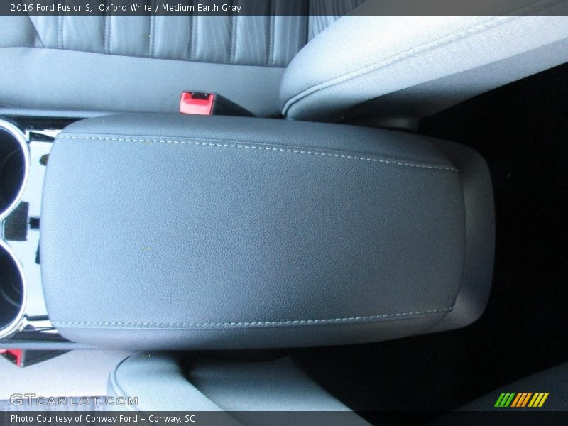 Oxford White / Medium Earth Gray 2016 Ford Fusion S