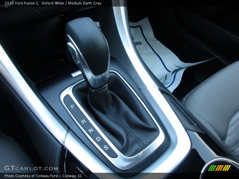 Oxford White / Medium Earth Gray 2016 Ford Fusion S