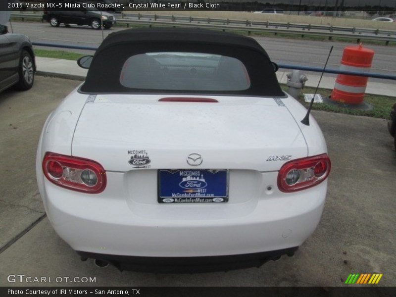 Crystal White Pearl / Black Cloth 2015 Mazda MX-5 Miata Club Roadster