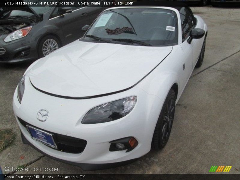 Crystal White Pearl / Black Cloth 2015 Mazda MX-5 Miata Club Roadster