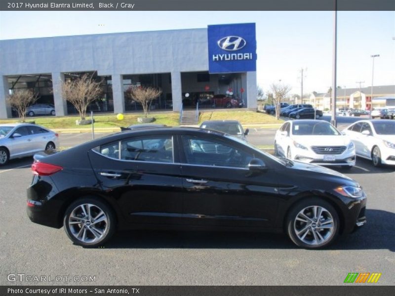 Black / Gray 2017 Hyundai Elantra Limited