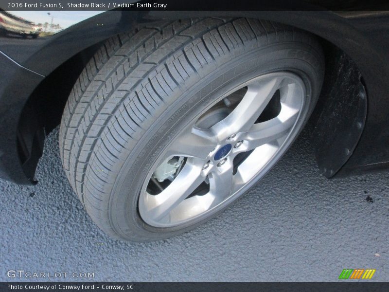 Shadow Black / Medium Earth Gray 2016 Ford Fusion S