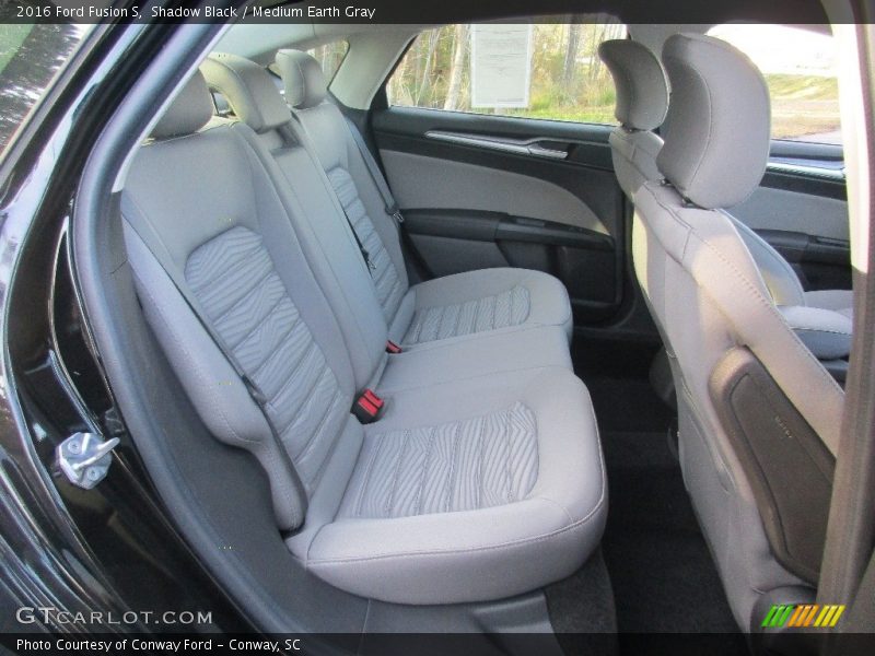 Shadow Black / Medium Earth Gray 2016 Ford Fusion S