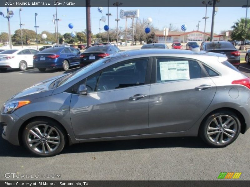 Gray / Gray 2017 Hyundai Elantra SE