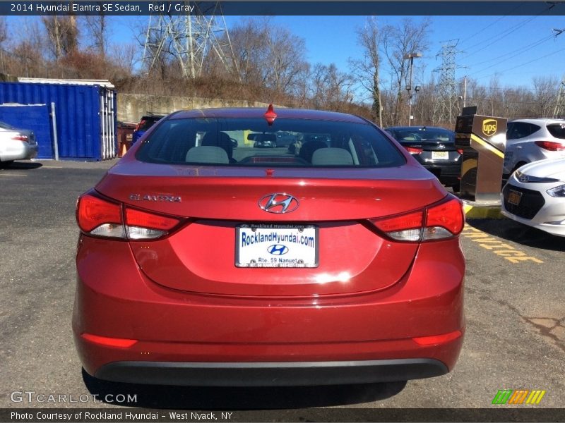Red / Gray 2014 Hyundai Elantra SE Sedan
