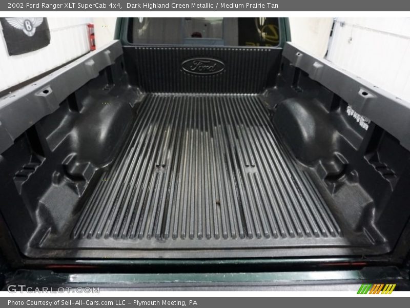 Dark Highland Green Metallic / Medium Prairie Tan 2002 Ford Ranger XLT SuperCab 4x4