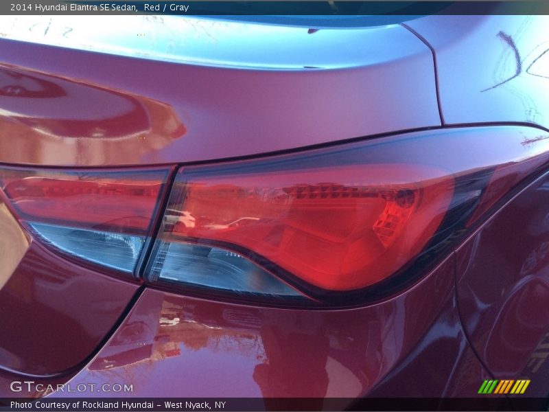 Red / Gray 2014 Hyundai Elantra SE Sedan