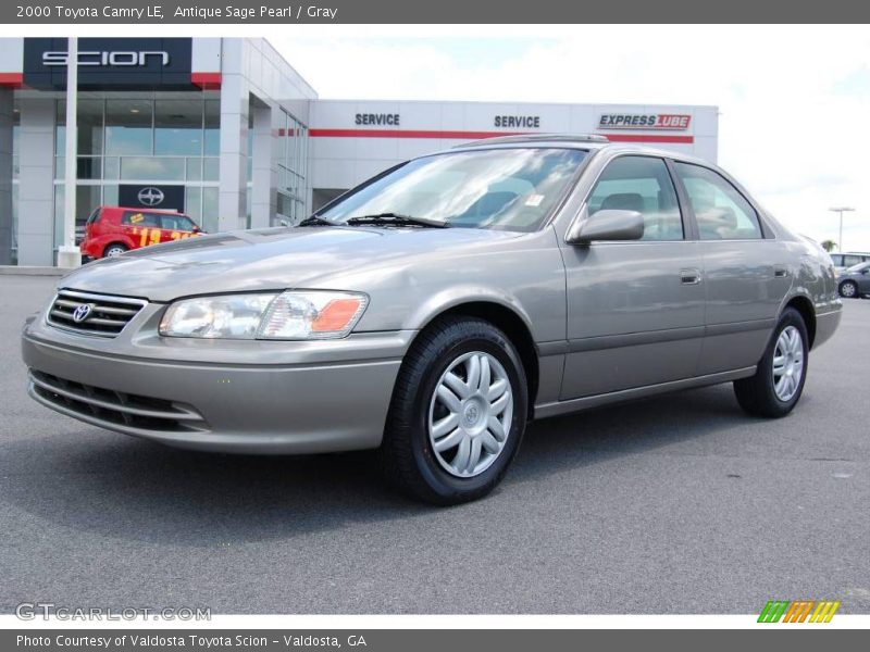 Antique Sage Pearl / Gray 2000 Toyota Camry LE