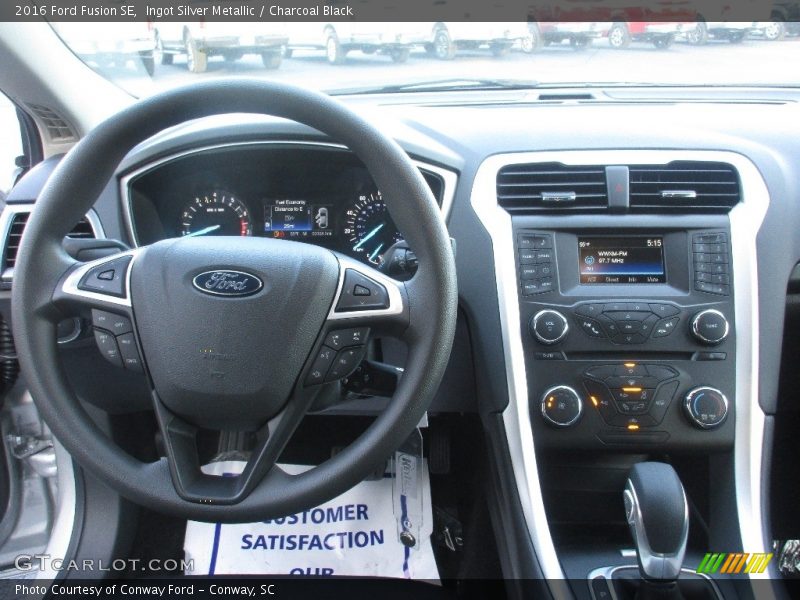 Ingot Silver Metallic / Charcoal Black 2016 Ford Fusion SE