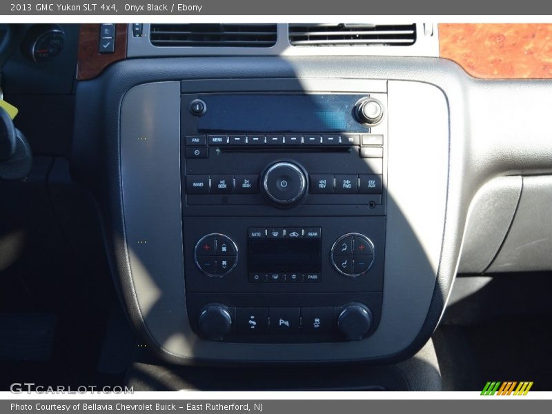 Onyx Black / Ebony 2013 GMC Yukon SLT 4x4