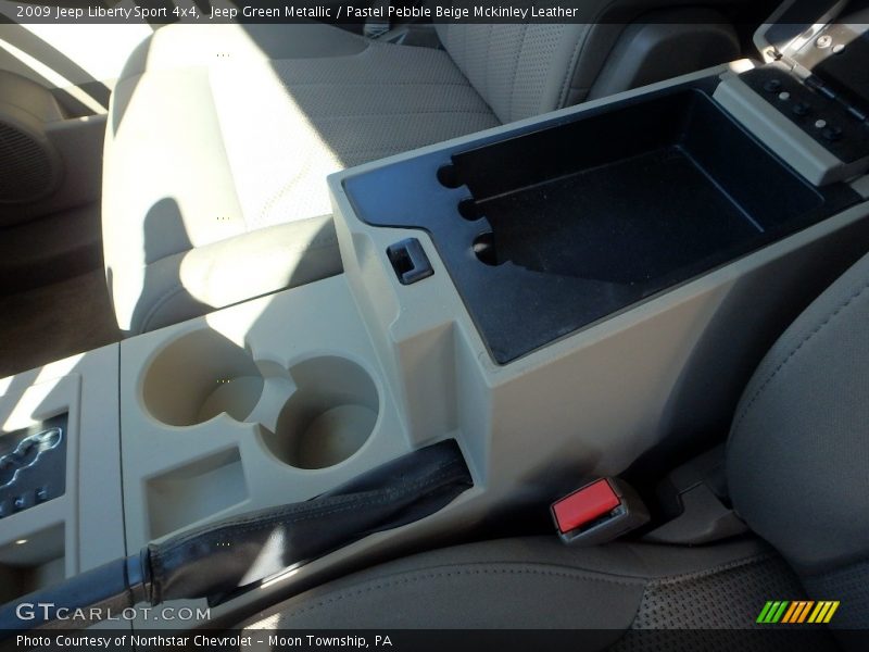 Jeep Green Metallic / Pastel Pebble Beige Mckinley Leather 2009 Jeep Liberty Sport 4x4